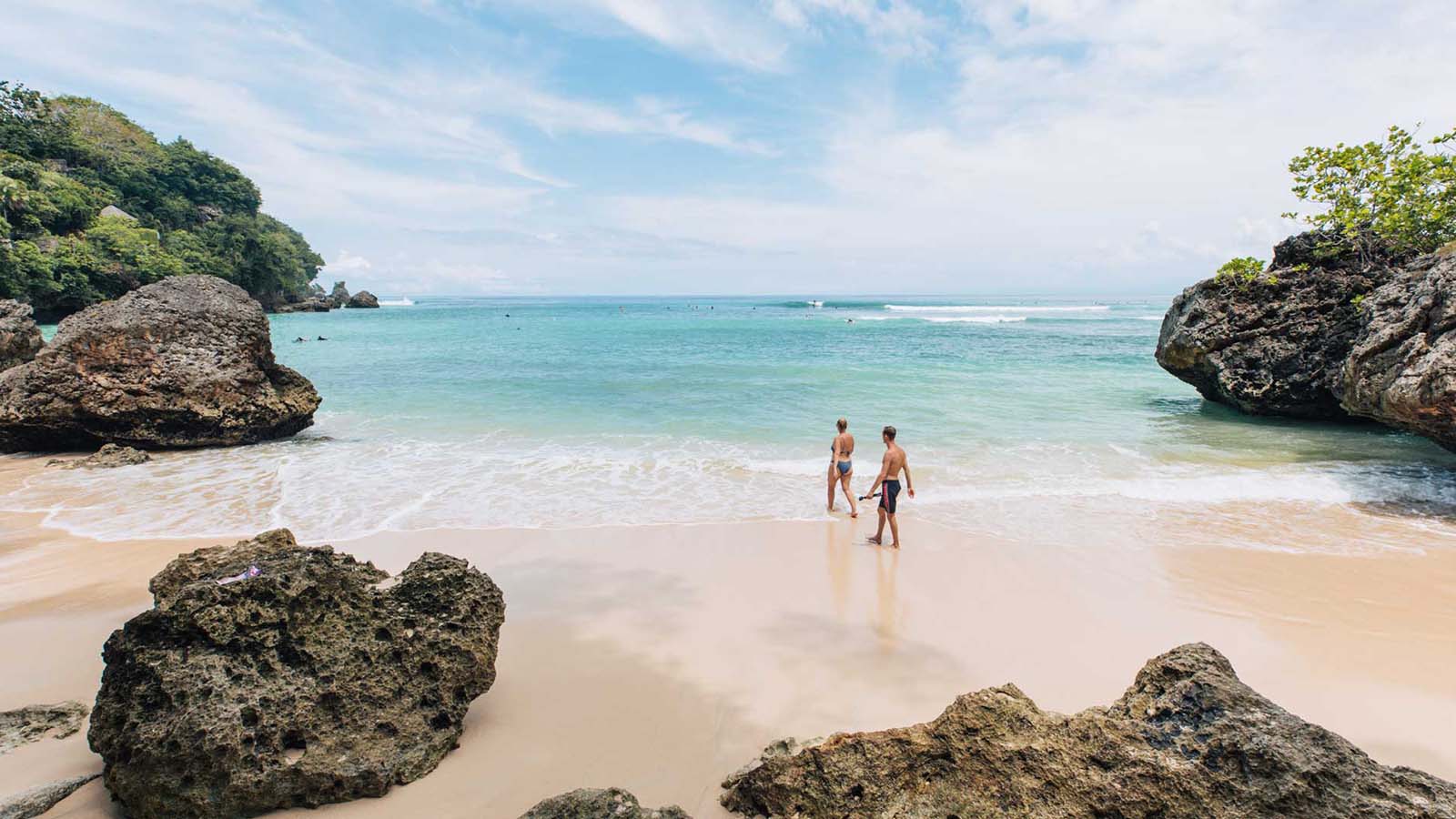 padang-padang-beach2-1600x900