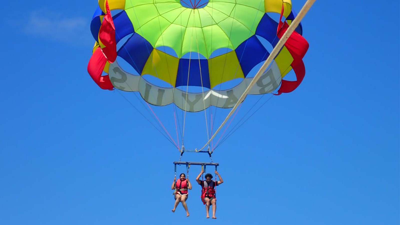 water-sport-parasailing-4-1600X900